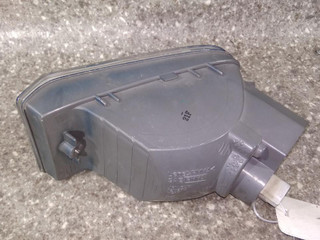 поворотник правый Toyota RAV4 2 поколение (XA20) 2002