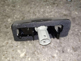 подсветка номера Toyota RAV4 4 поколение (CA40) 2014
