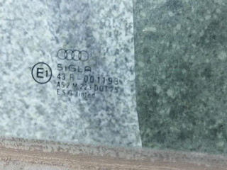 стекло двери передней правой Audi A6 4A/C4 1996
