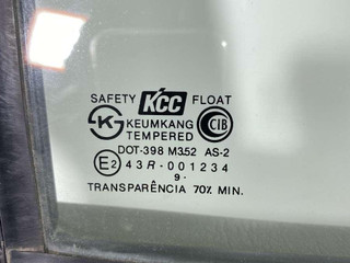 стекло двери задней правой Hyundai Sonata EF 2000
