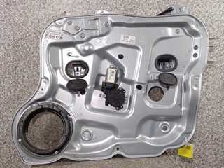 стеклоподъемник передний правый Hyundai Santa Fe 2 поколение (CM) [рестайлинг] 2009