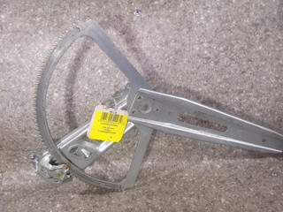 стеклоподъемник задний правый Opel Zafira 1 поколение (A) (1999 - 2003), 90579504