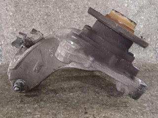 ступица передняя правая Volkswagen Passat B6 2008