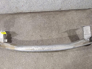 усилитель бампера переднего Renault Scenic 2 поколение (2003 - 2006), 8200534784A, 8200534771-A, 8200011107-K