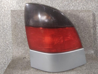фонарь задний правый Saab 9-5 1 поколение 2000
