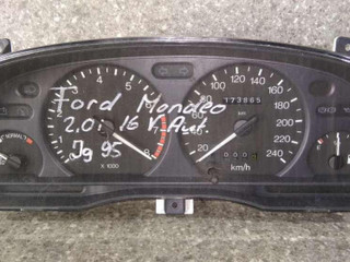 щиток приборов (приборная панель) Ford Mondeo 2 поколение 1997