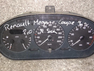щиток приборов (приборная панель) Renault Megane 1 поколение 1997