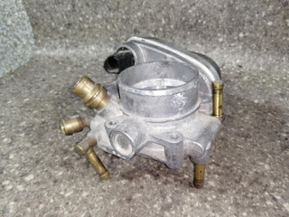 заслонка дроссельная Opel Astra H 2007, 55560398