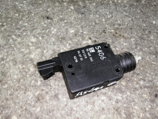 активатор замка багажника Opel Astra G (1998 - 2009), 90460062