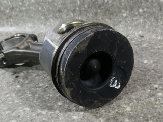 поршень Nissan Primera P12 2005