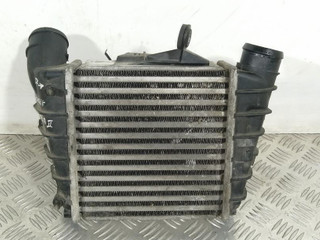интеркулер Skoda Roomster 1 поколение 2008