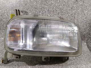 фара правая Nissan Micra 2 поколение (K11) 1996