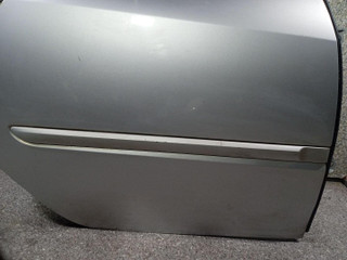 молдинг двери задней правой Renault Laguna 3 поколение 2009