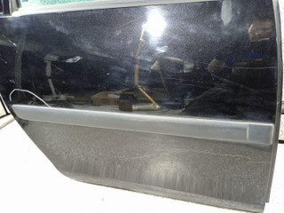 молдинг двери задней правой Skoda Roomster 1 поколение 2007
