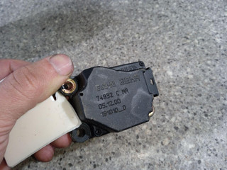 моторчик заслонки печки Volvo S60 1 поколение 2003, 1910100, 74932CMR