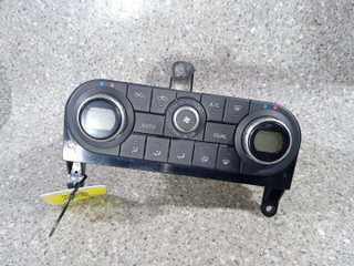 блок управления печки / климат-контроля Nissan Qashqai 1 поколение 2009, 27500JD45C, C8819