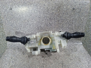 переключатель подрулевой (стрекоза) Renault Laguna 3 поколение 2010, 1.5 л., DCi, дизель, хетчбэк 5 дв., 255670001R