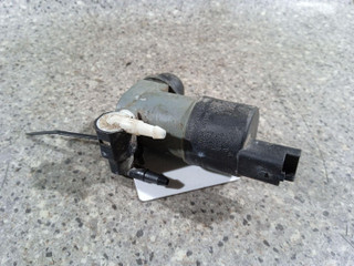 насос (моторчик) омывателя стекла Nissan Qashqai 1 поколение (2006 - 2010), 9641553980, 9641553880