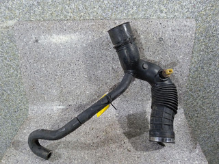 патрубок (трубопровод, шланг) Renault Megane 1 поколение 1998, 1.6 л., i, K7M 702, бензин, МКПП, 7700273946