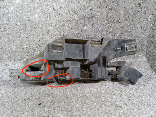 Крепление бампера переднего Peugeot 307 1 поколение [рестайлинг] 2005, 1.6 л., бензин, хетчбэк 5 дв., 9653427080