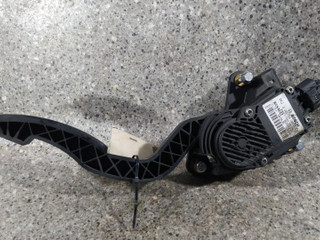 педаль Renault Laguna 3 поколение 2010, 1.5 л., DCi, дизель, МКПП, хетчбэк 5 дв., 0280755085, 180050001R