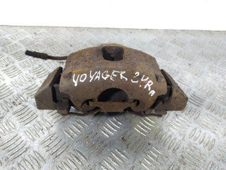 суппорт передний правый Chrysler Voyager 4 поколение (2001 - 2004), 2.4 л., i, бензин