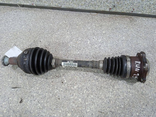 полуось передняя левая (приводной вал, ШРУС) Skoda Roomster 1 поколение 2008, 1.9 л., TDi, дизель, 5МКПП, 6Q0407271DB