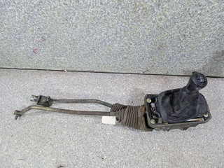 кулиса Audi A6 4B/C5 2000, бензин, 5МКПП, 4B0711025E, 8D0711025AC