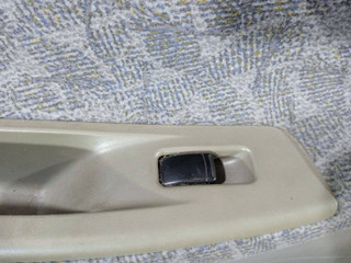 кнопка стеклоподъемника двери задней левой Chevrolet Lacetti 1 поколение 2004