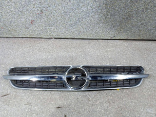 решетка радиатора Opel Vectra C (2002 - 2005), 13103966