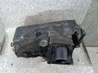 корпус воздушного фильтра Audi 80 B1 (1972 - 1976), 2.3 л., i, бензин, 035133843AG