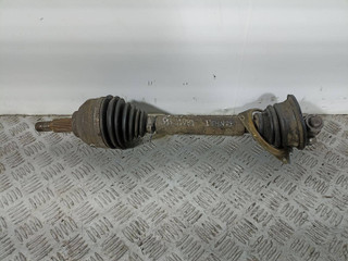 полуось передняя левая (приводной вал, ШРУС) Renault Laguna 1 поколение (1993 - 1998), 2.2 л., D, дизель, МКПП, передний привод
