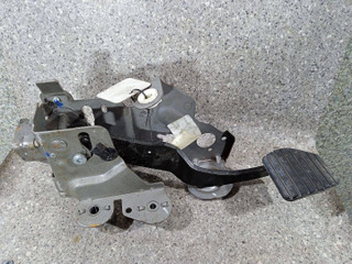 узел педальный (блок педалей) Renault Scenic 3 поколение (2009 - 2012), 1.5 л., дизель, 465010016R