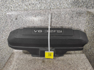 декоративная крышка двигателя Audi A6 4F/C6 (2004 - 2008), 3.2 л., бензин, 06E103925H