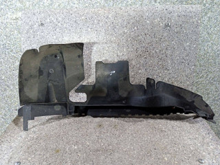 воздуховод (дефлектор) радиатора Audi A6 4F/C6 (2004 - 2008), 3.2 л., бензин, АКПП, 4F0121284C