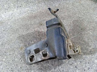 кронштейн переднего бампера Nissan Primera P12 (2001 - 2008), 62292AU300