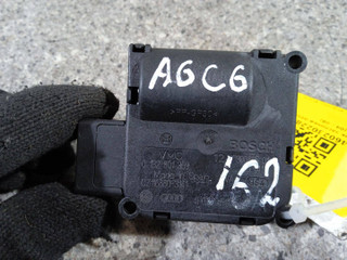 моторчик заслонки печки Audi A6 4F/C6 (2004 - 2008), 0132801359, 4F0820511