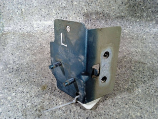 кронштейн переднего бампера Nissan Primera P12 (2001 - 2008), 62211AU300