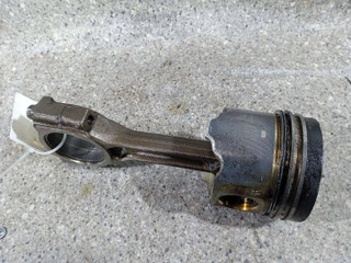 поршень Renault Laguna 2 поколение (2001 - 2005), 1.9 л., DCi, F9Q 670, дизель