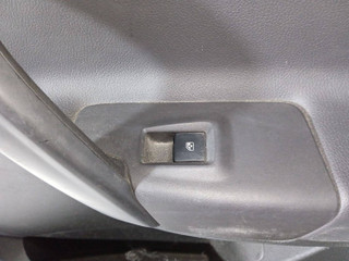 кнопка стеклоподъемника двери задней правой Opel Meriva 2 поколение (B) (2010 - 2014)