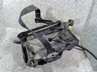полка аккумулятора Fiat Linea 1 поколение (2006 - 2012), 51882375, 51882378, 51882387