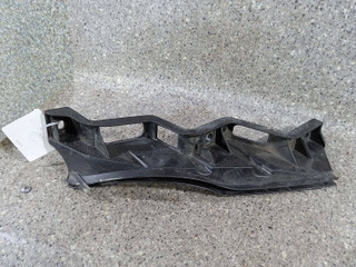 Крепление бампера переднего Volkswagen Passat B6 (2005 - 2010), 2.0 л., TDi, дизель, 3C0807889