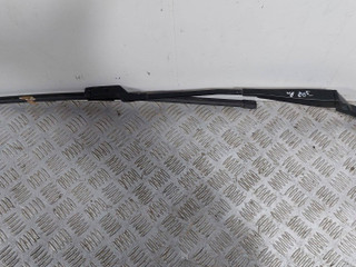 щеткодержатель (поводок стеклоочистителя, дворник) Peugeot 308 T7 (2007 - 2011), 9680477280
