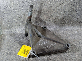 кронштейн КПП Renault Megane 1 поколение [рестайлинг] (1999 - 2003), 7700832251