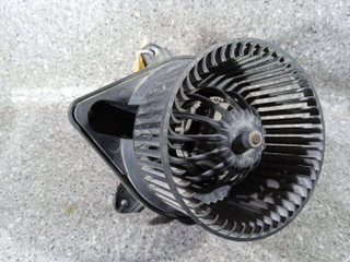 моторчик печки Renault Scenic 1 поколение [рестайлинг] (1999 - 2003), 1.9 л., DCi, дизель, F664692J