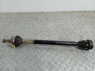 полуось передняя правая (приводной вал, ШРУС) Volkswagen Golf 4 поколение (1997 - 2006), 1.4 л., i, бензин