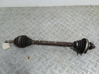 полуось передняя левая (приводной вал, ШРУС) Renault Laguna 2 поколение (2001 - 2005), 1.6 л., i, бензин