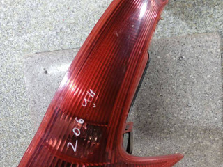 фонарь задний правый Peugeot 206 1 поколение [рестайлинг] (2002 - 2009), универсал