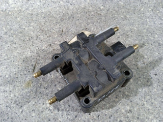 катушка зажигания Chrysler Voyager 3 поколение (1995 - 2001), 2.4 л., i, бензин, МКПП, 04609080