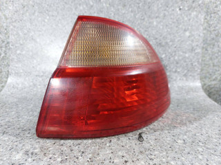 фонарь задний правый Toyota Avensis 1 поколение (T220) [рестайлинг] (2000 - 2003), универсал, 89022027
